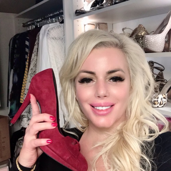 Stuart Weitzman Crimson heels - Picture 3 of 3